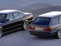 E34_M5_touring